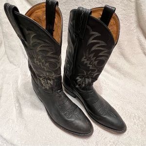 TONY LAMA Black Embroidered Cow Boy Cowboy Boots 10D 10
